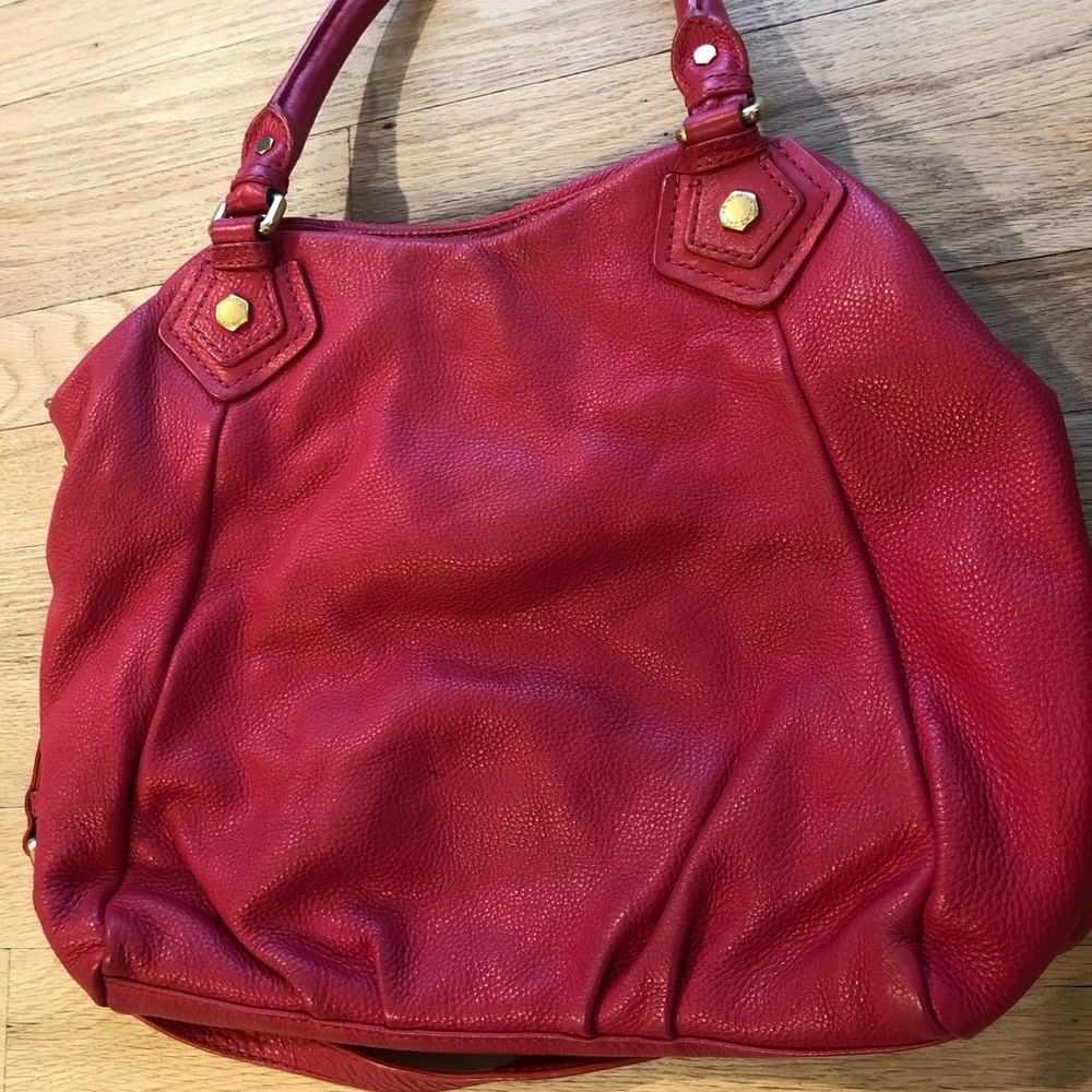 cherry red MARC BY MARC JACOBS purse with gold hardware - Picture 6 of 17